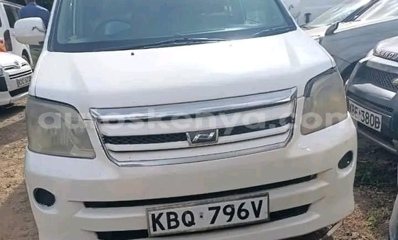 Buy Used Toyota Noah White Car in Nairobi in Nairobi Buy Used Toyota Noah White Car in Nairobi in Nairobi