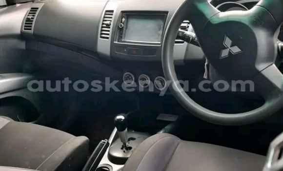 Oofamaa Mitsubishi Outlander Black Makiinaa iti Nairobi keessatti Nairobi keessatti Oofamaa Mitsubishi Outlander Black Makiinaa iti Nairobi keessatti Nairobi keessatti