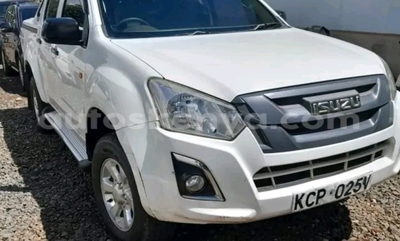Buy Used Isuzu D–MAX White Car in Nairobi in Nairobi
