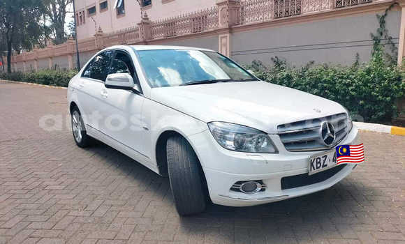 Buy Used Mercedes-Benz C-Classe White Car in Nairobi in Nairobi Buy Used Mercedes-Benz C-Classe White Car in Nairobi in Nairobi
