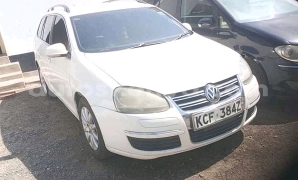 Buy Used Volkswagen Golf White Car in Nakuru in Rift Valley