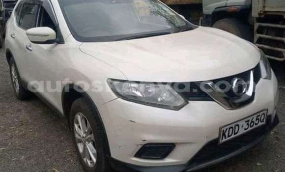 Oofamaa Nissan X–Trail White Makiinaa iti Nairobi keessatti Nairobi keessatti Oofamaa Nissan X–Trail White Makiinaa iti Nairobi keessatti Nairobi keessatti