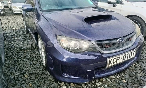 Oofamaa Subaru Impreza Blue Makiinaa iti Nakuru keessatti Rift Valley keessatti Oofamaa Subaru Impreza Blue Makiinaa iti Nakuru keessatti Rift Valley keessatti
