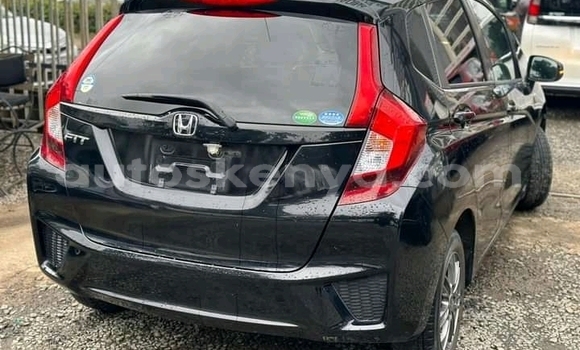 Nunua Ilio tumika Honda Fit Nyeusi Gari ndani ya Nairobi nchini Nairobi Nunua Ilio tumika Honda Fit Nyeusi Gari ndani ya Nairobi nchini Nairobi