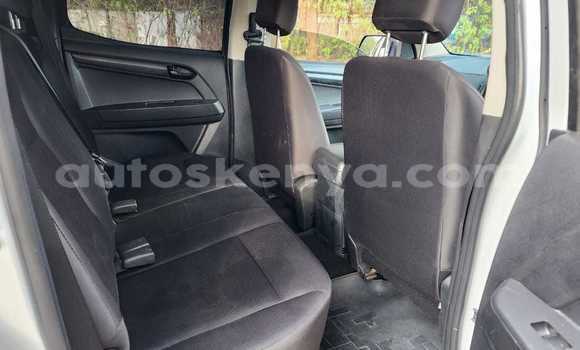 Buy Used Isuzu D–MAX White Car in Nairobi in Nairobi Buy Used Isuzu D–MAX White Car in Nairobi in Nairobi