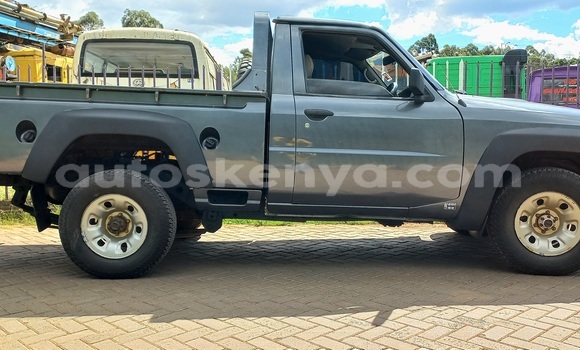 Buy Used Nissan Patrol Silver Car in Nairobi in Nairobi Buy Used Nissan Patrol Silver Car in Nairobi in Nairobi