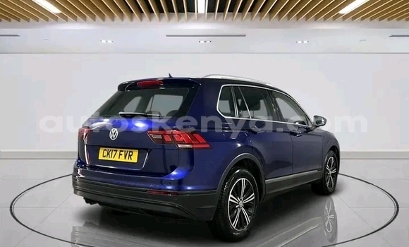 Nunua Ilio tumika Volkswagen Tiguan Fedha Gari ndani ya Nairobi nchini Nairobi