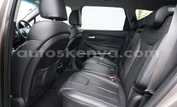Buy Used Hyundai Santa Fe Brown Car in Nairobi in Nairobi Buy Used Hyundai Santa Fe Brown Car in Nairobi in Nairobi