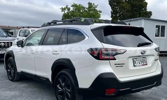 Buy Used Subaru Outback White Car in Nairobi in Nairobi Buy Used Subaru Outback White Car in Nairobi in Nairobi