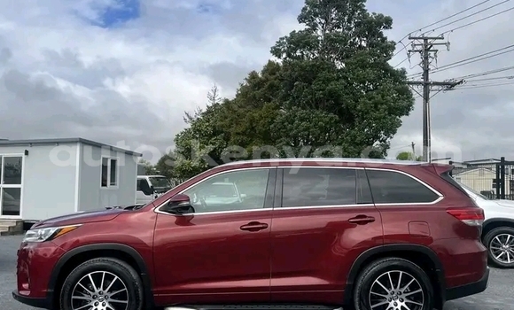 Buy Used Toyota Highlander Red Car in Nairobi in Nairobi Buy Used Toyota Highlander Red Car in Nairobi in Nairobi