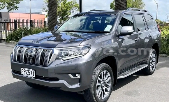 Oofamaa Toyota Land Cruiser Prado Other Makiinaa iti Nairobi keessatti Nairobi keessatti Oofamaa Toyota Land Cruiser Prado Other Makiinaa iti Nairobi keessatti Nairobi keessatti
