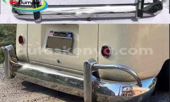 Nunua VW T1 Split Screen Bus ndani ya Changamwe nchini Pwani Nunua VW T1 Split Screen Bus ndani ya Changamwe nchini Pwani