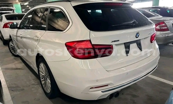 Nunua Ilio tumika BMW 321 Nyeupe Gari ndani ya Nairobi nchini Nairobi