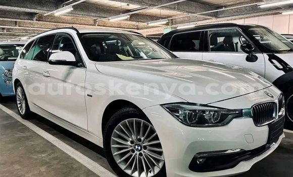 Oofamaa BMW 321 White Makiinaa iti Nairobi keessatti Nairobi keessatti Oofamaa BMW 321 White Makiinaa iti Nairobi keessatti Nairobi keessatti