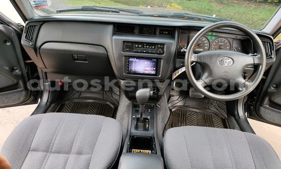 Buy Used Toyota Crown Blue Car in Nairobi in Nairobi Buy Used Toyota Crown Blue Car in Nairobi in Nairobi