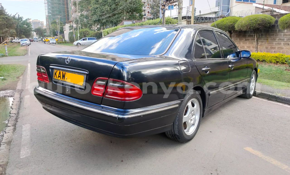 Buy Used Mercedes-Benz E200 Black Car in Nairobi in Nairobi Buy Used Mercedes-Benz E200 Black Car in Nairobi in Nairobi