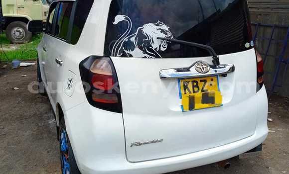 Nunua Ilio tumika Toyota Ractis Nyeupe Gari ndani ya Nakuru nchini Bonde la Ufafanuzi Nunua Ilio tumika Toyota Ractis Nyeupe Gari ndani ya Nakuru nchini Bonde la Ufafanuzi