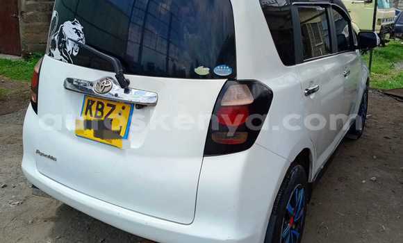Nunua Ilio tumika Toyota Ractis Nyeupe Gari ndani ya Nakuru nchini Bonde la Ufafanuzi Nunua Ilio tumika Toyota Ractis Nyeupe Gari ndani ya Nakuru nchini Bonde la Ufafanuzi