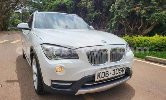Nunua Ilio tumika BMW X1 Nyeupe Gari ndani ya Nairobi nchini Nairobi