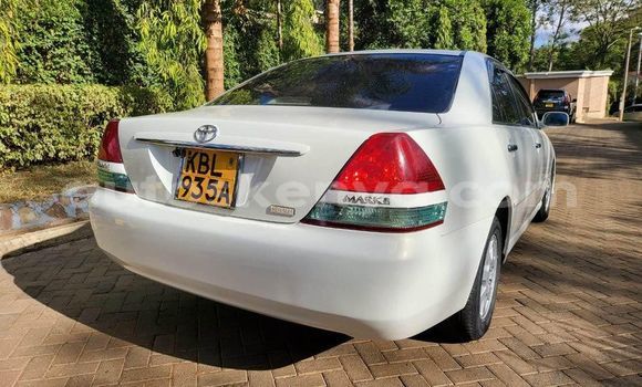 Nunua Ilio tumika Toyota Mark II Nyeupe Gari ndani ya Busia nchini West Kenya Nunua Ilio tumika Toyota Mark II Nyeupe Gari ndani ya Busia nchini West Kenya