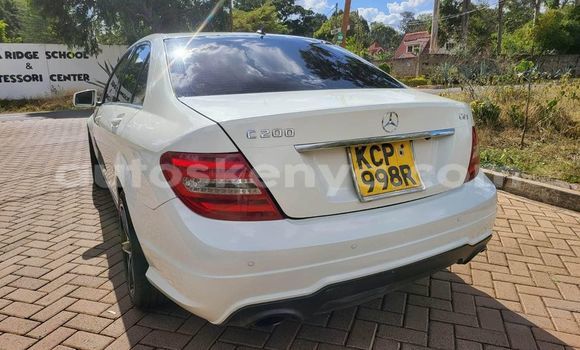 Nunua Ilio tumika Mercedes‒Benz C–Class Nyeupe Gari ndani ya Busia nchini West Kenya Nunua Ilio tumika Mercedes‒Benz C–Class Nyeupe Gari ndani ya Busia nchini West Kenya
