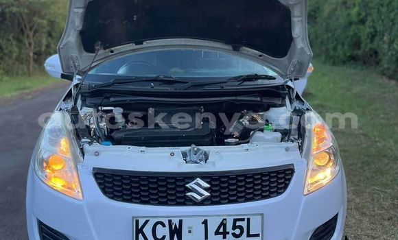 Nunua Ilio tumika Suzuki Swift Nyeupe Gari ndani ya Busia nchini West Kenya Nunua Ilio tumika Suzuki Swift Nyeupe Gari ndani ya Busia nchini West Kenya