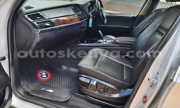 Nunua Ilio tumika BMW X5 Nyeupe Gari ndani ya Busia nchini West Kenya Nunua Ilio tumika BMW X5 Nyeupe Gari ndani ya Busia nchini West Kenya