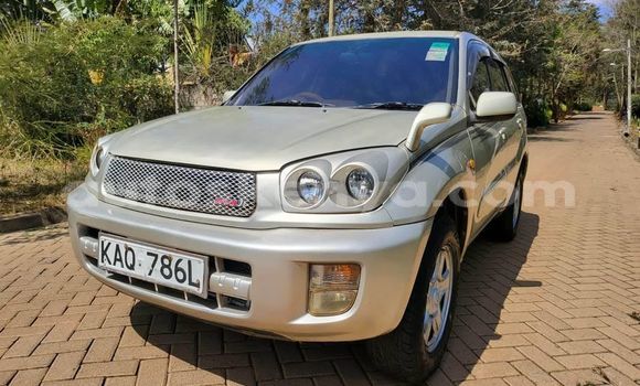 Nunua Ilio tumika Toyota RAV4 Nyingine Gari ndani ya Busia nchini West Kenya