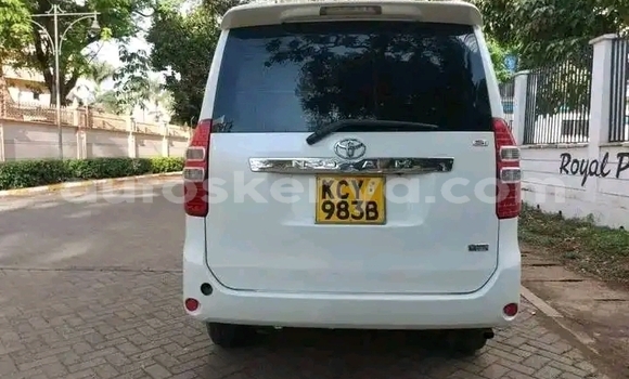 Buy Used Toyota Noah White Car in Nairobi in Nairobi Buy Used Toyota Noah White Car in Nairobi in Nairobi