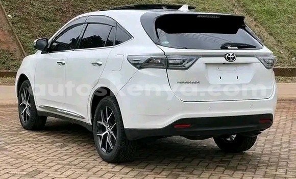 Buy Used Toyota Harrier White Car in Nairobi in Nairobi Buy Used Toyota Harrier White Car in Nairobi in Nairobi