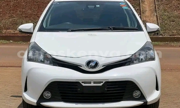 Buy Used Toyota Vitz White Car in Nairobi in Nairobi Buy Used Toyota Vitz White Car in Nairobi in Nairobi