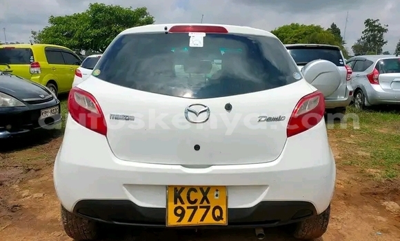 Buy Used Mazda Demio White Car in Nairobi in Nairobi