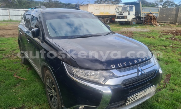 Nunua Ilio tumika Mitsubishi Outlander Nyeusi Gari ndani ya Nakuru nchini Bonde la Ufafanuzi