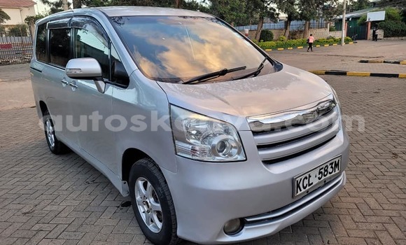 Buy Used Toyota Noah Other Car in Bute in Northeast Kenya Buy Used Toyota Noah Other Car in Bute in Northeast Kenya