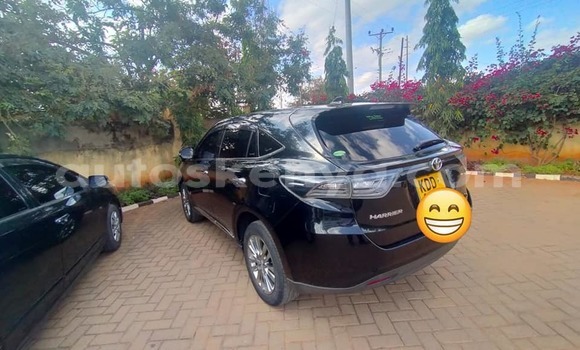 Buy Used Toyota Harrier Black Car in Nairobi in Nairobi