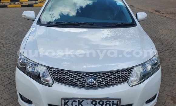 Oofamaa Toyota Allion White Makiinaa iti Busia keessatti West Kenya keessatti