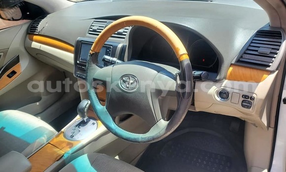 Buy Used Toyota Vitz Blue Car in Nairobi in Nairobi Buy Used Toyota Vitz Blue Car in Nairobi in Nairobi