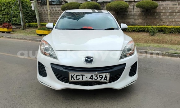 Buy Used Mazda Axela White Car in Nairobi in Nairobi