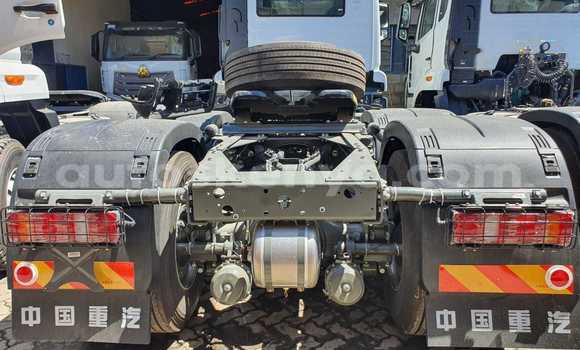 Nunua Mpya Mercedes‒Benz Truck Nyeupe Lori ndani ya Nairobi nchini Nairobi Nunua Mpya Mercedes‒Benz Truck Nyeupe Lori ndani ya Nairobi nchini Nairobi