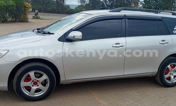 Nunua Ilio tumika Toyota Fielder Nyeupe Gari ndani ya Nakuru nchini Bonde la Ufafanuzi Nunua Ilio tumika Toyota Fielder Nyeupe Gari ndani ya Nakuru nchini Bonde la Ufafanuzi