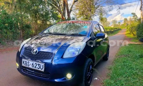 Nunua Ilio tumika Toyota Vitz Bluu Gari ndani ya Nairobi nchini Nairobi Nunua Ilio tumika Toyota Vitz Bluu Gari ndani ya Nairobi nchini Nairobi