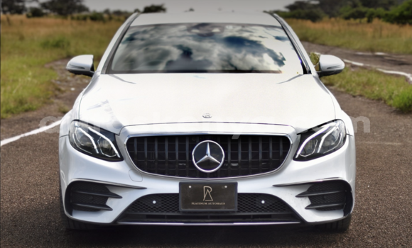 Buy Used Mercedes-Benz E200 Silver Car in Nairobi in Nairobi Buy Used Mercedes-Benz E200 Silver Car in Nairobi in Nairobi
