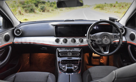 Buy Used Mercedes-Benz E200 Silver Car in Nairobi in Nairobi Buy Used Mercedes-Benz E200 Silver Car in Nairobi in Nairobi