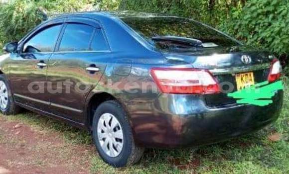 Oofamaa Toyota Premio Black Makiinaa iti Bura keessatti Northeast Kenya keessatti Oofamaa Toyota Premio Black Makiinaa iti Bura keessatti Northeast Kenya keessatti