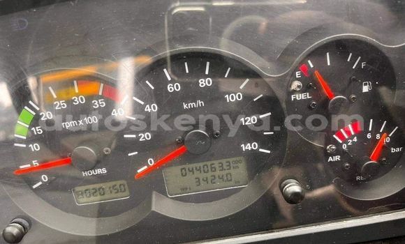 Oofamaa Toyota DA White Netiree iti Nairobi keessatti Nairobi keessatti Oofamaa Toyota DA White Netiree iti Nairobi keessatti Nairobi keessatti