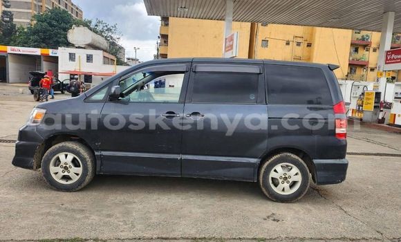 Oofamaa Toyota Noah Black Makiinaa iti Nairobi keessatti Nairobi keessatti Oofamaa Toyota Noah Black Makiinaa iti Nairobi keessatti Nairobi keessatti