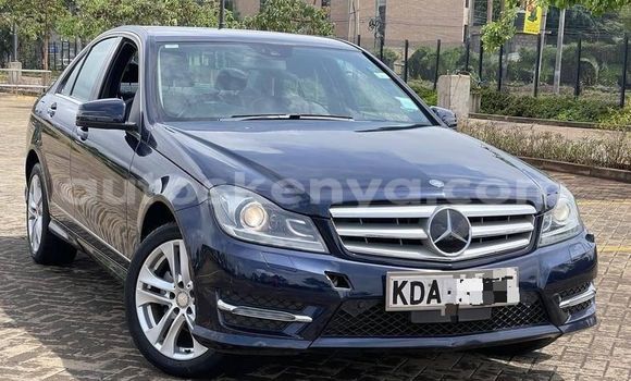 Oofamaa Mercedes-Benz C-Classe Black Makiinaa iti Nairobi keessatti Nairobi keessatti Oofamaa Mercedes-Benz C-Classe Black Makiinaa iti Nairobi keessatti Nairobi keessatti