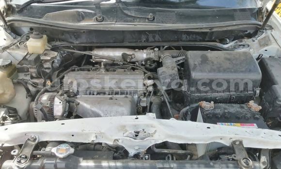 Oofamaa Toyota Harrier White Makiinaa iti Nairobi keessatti Nairobi keessatti Oofamaa Toyota Harrier White Makiinaa iti Nairobi keessatti Nairobi keessatti