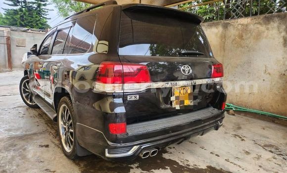 Oofamaa Toyota Land Cruiser Prado Black Makiinaa iti Nairobi keessatti Nairobi keessatti Oofamaa Toyota Land Cruiser Prado Black Makiinaa iti Nairobi keessatti Nairobi keessatti
