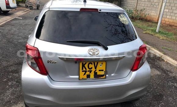 Oofamaa Toyota Vitz Other Makiinaa iti Nairobi keessatti Nairobi keessatti